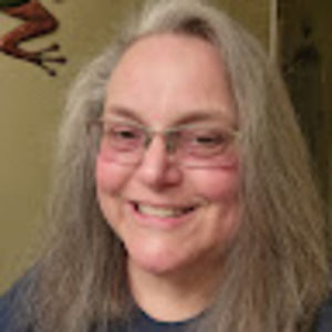 Meet your Posher, Tania